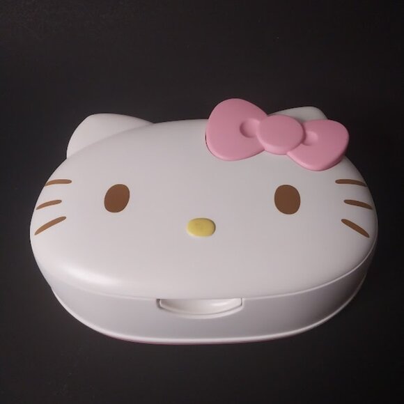 Hello Kitty Wipes Case - Picture 2 of 7